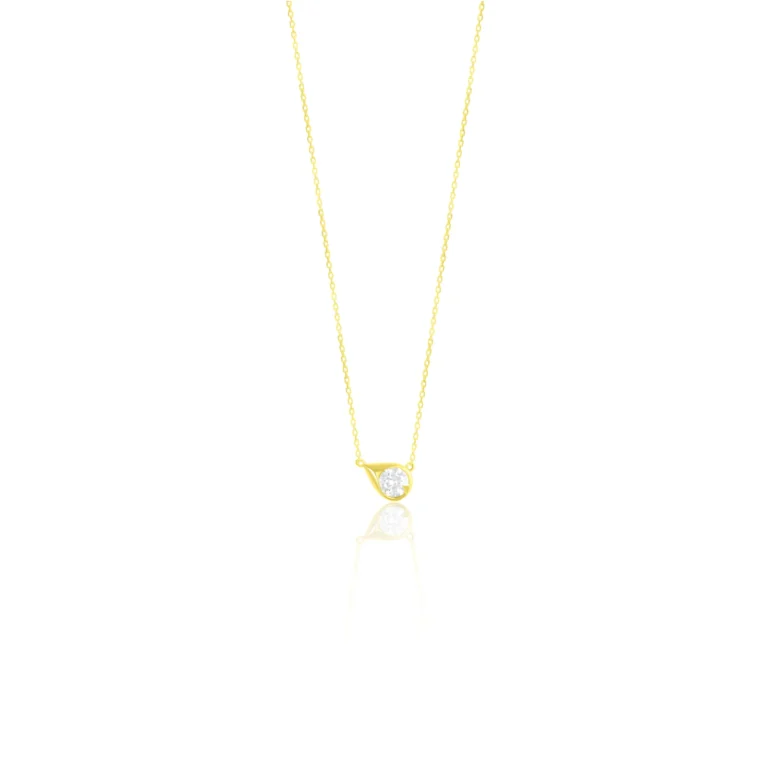 Pear Shape Diamond Pendant 18K Yellow Gold Dubai
